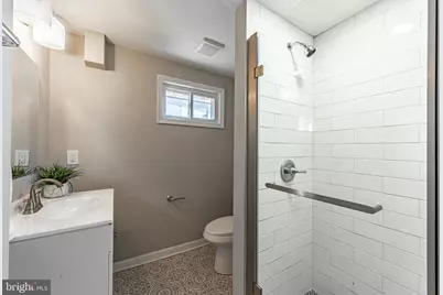 1221 Dellwood Avenue, Baltimore, MD 21211 - Photo 14