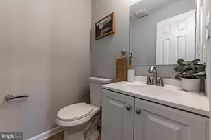 1221 Dellwood Ave, Baltimore, MD 21211 - Photo 12