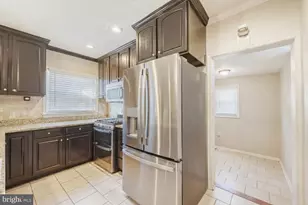 2800 Christopher Ave, Baltimore, MD 21214 - Photo 8