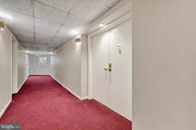 1040 Deer Ridge Drive #213, Baltimore, MD 21210 - Photo 2