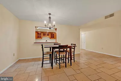 1040 Deer Ridge Drive #213, Baltimore, MD 21210 - Photo 12