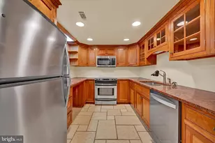 1040 Deer Ridge Dr, Baltimore, MD 21210 - Photo 6