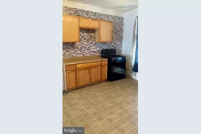 2737 W Fairmount Avenue, Baltimore, MD 21223 - Photo 6