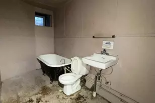 1007 N Rosedale St, Baltimore, MD 21216 - Photo 26