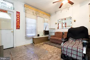 505 E 35th St, Baltimore, MD 21218 - Photo 22