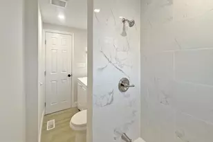 2636 E Monument St, Baltimore, MD 21205 - Photo 22