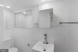 2203 Southern Ave, Baltimore, MD 21214 - Photo 54