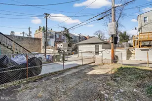 1708 Gwynns Falls Pkwy, Baltimore, MD 21217 - Photo 28