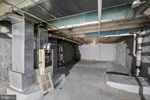 220 N Luzerne Ave, Baltimore, MD 21224 - Photo 40