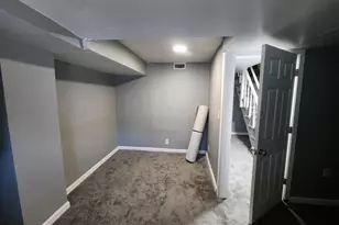 2616 Aisquith St, Baltimore, MD 21218 - Photo 22