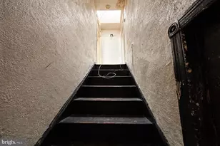 1719 N Carey St, Baltimore, MD 21217 - Photo 6