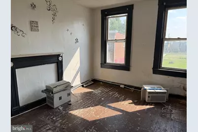 1719 N Carey Street, Baltimore, MD 21217 - Photo 10