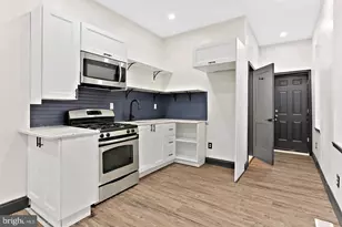 1732 McCulloh St, Baltimore, MD 21217 - Photo 8