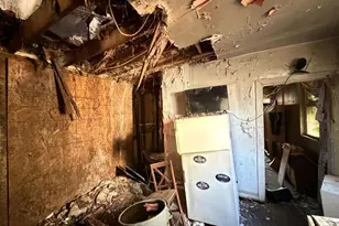 1140 Montpelier St, Baltimore, MD 21218 - Photo 8