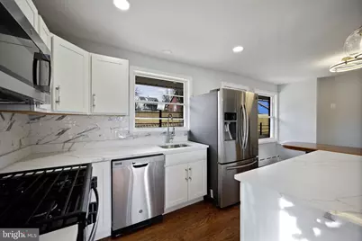 4001 Parkwood Avenue, Baltimore, MD 21206 - Photo 12