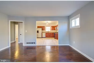 6410 Fair Oaks Avenue, Baltimore, MD 21214 - Photo 10