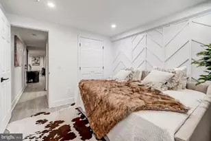 1720 St Paul St, Baltimore, MD 21202 - Photo 8