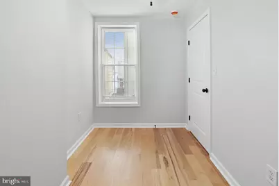 120 N Lakewood Ave, Baltimore, MD 21224 - Photo 12