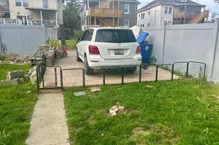 4104 Chatham Rd, Baltimore, MD 21207 - Photo 4