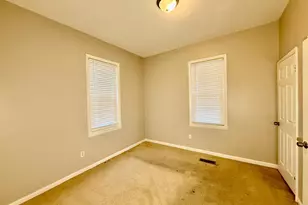 4014 Penhurst Ave, Baltimore, MD 21215 - Photo 10