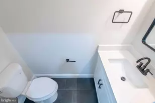 1654 Cliftview Ave, Baltimore, MD 21213 - Photo 14