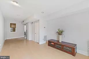 509 S Collington Ave S, Baltimore, MD 21231 - Photo 10