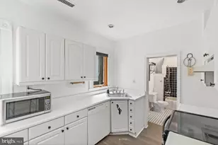 509 S Collington Ave S, Baltimore, MD 21231 - Photo 12