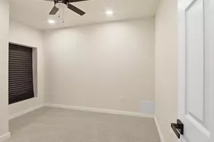 4201 Ivanhoe Ave, Baltimore, MD 21212 - Photo 18