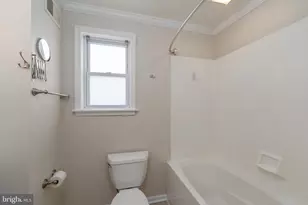 800 Grundy St, Baltimore, MD 21224 - Photo 20