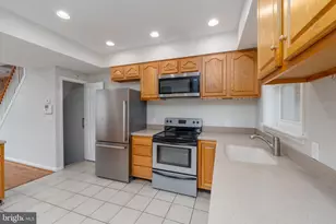800 Grundy St, Baltimore, MD 21224 - Photo 10