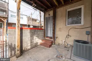 800 Grundy St, Baltimore, MD 21224 - Photo 32