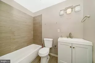 1014 W Lanvale St, Baltimore, MD 21217 - Photo 10