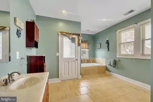 3504 Edgewood Rd, Baltimore, MD 21215 - Photo 32