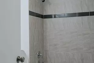 2511 Madison Ave, Baltimore, MD 21217 - Photo 8