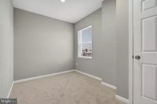 2004 Robb St, Baltimore, MD 21218 - Photo 10