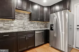 1032 W Fayette St, Baltimore, MD 21223 - Photo 10