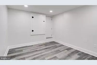 315 N Robinson Street, Baltimore, MD 21224 - Photo 36