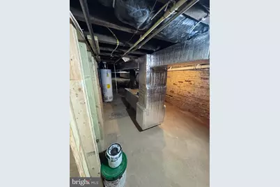 1729 N Bond Street, Baltimore, MD 21213 - Photo 30