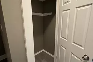 1321 Cambria St, Baltimore, MD 21225 - Photo 28