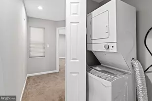 1346 N Carey St, Baltimore, MD 21217 - Photo 16