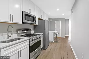 1346 N Carey St, Baltimore, MD 21217 - Photo 8