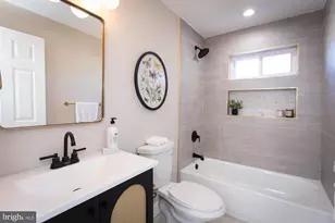 4903 Chalgrove Ave, Baltimore, MD 21215 - Photo 8