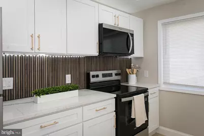 4903 Chalgrove Avenue, Baltimore, MD 21215 - Photo 6