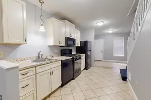 1002 W Lombard St, Baltimore, MD 21223 - Photo 4