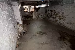 2109 N Fulton Ave N, Baltimore, MD 21217 - Photo 14