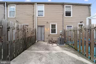 1602 Latrobe St, Baltimore, MD 21202 - Photo 2
