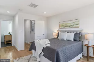 3921 Roland Ave, Baltimore, MD 21211 - Photo 14