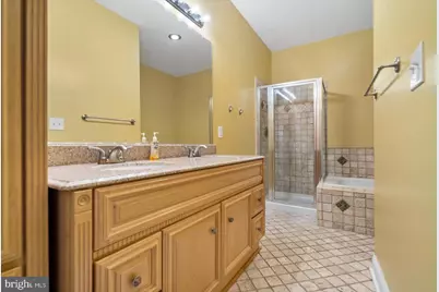 104 N Patterson Park Avenue, Baltimore, MD 21231 - Photo 26