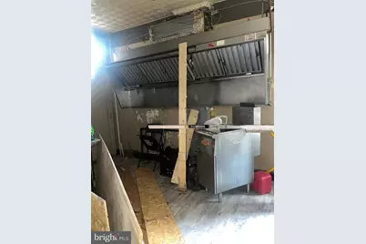 3121 E Monument Street, Baltimore, MD 21205 - Photo 8