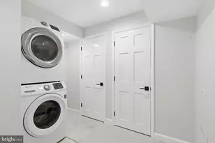 22 N Streeper St, Baltimore, MD 21224 - Photo 32